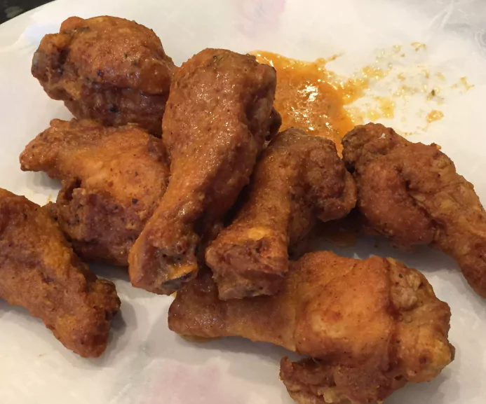 Air-Fried Wings Crispy and Juicy: Your Ultimate Guide to Winging It! 3 Buffalo Wings Recipe
