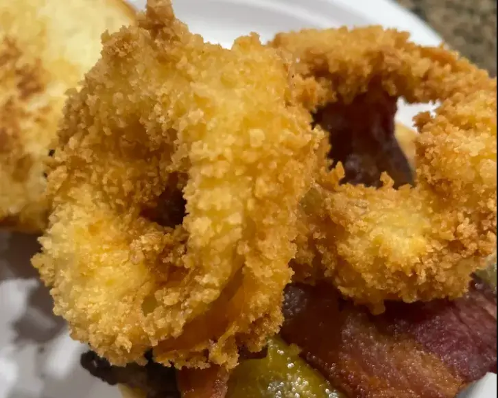 Air-Fried Onion Rings That Are Crispy, Flavorful, & Guilt-Free! 3 Guilt-Free Air-Fried Onion Rings