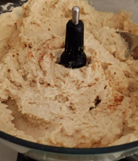 Hummus Recipe: From Humble Dip to Culinary Masterpiece 6 Hummus for dinner