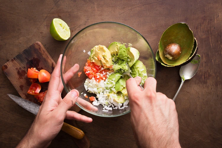 Guacamole Masterclass: to Flavor Fusion! 2 Vegetarian dip, Guacamole ingredients
